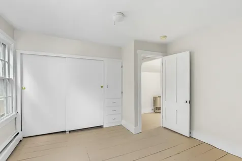 646 West Street Rockport ME 04856