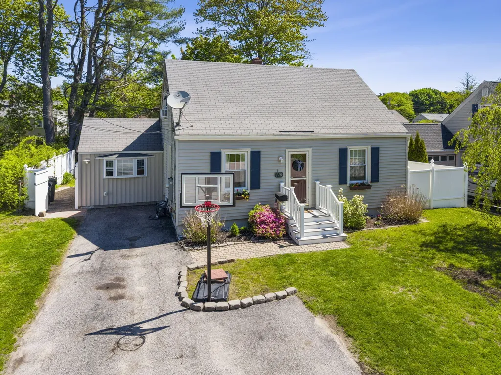 115 New York Avenue South Portland ME 04106
