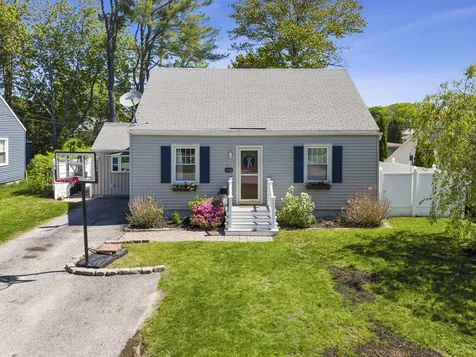 115 New York Avenue South Portland ME 04106
