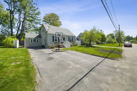 115 New York Avenue South Portland ME 04106