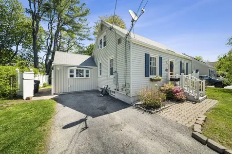 115 New York Avenue South Portland ME 04106