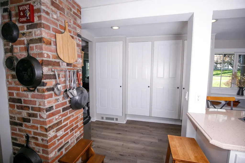 11 Old Western Avenue Winthrop ME 04364