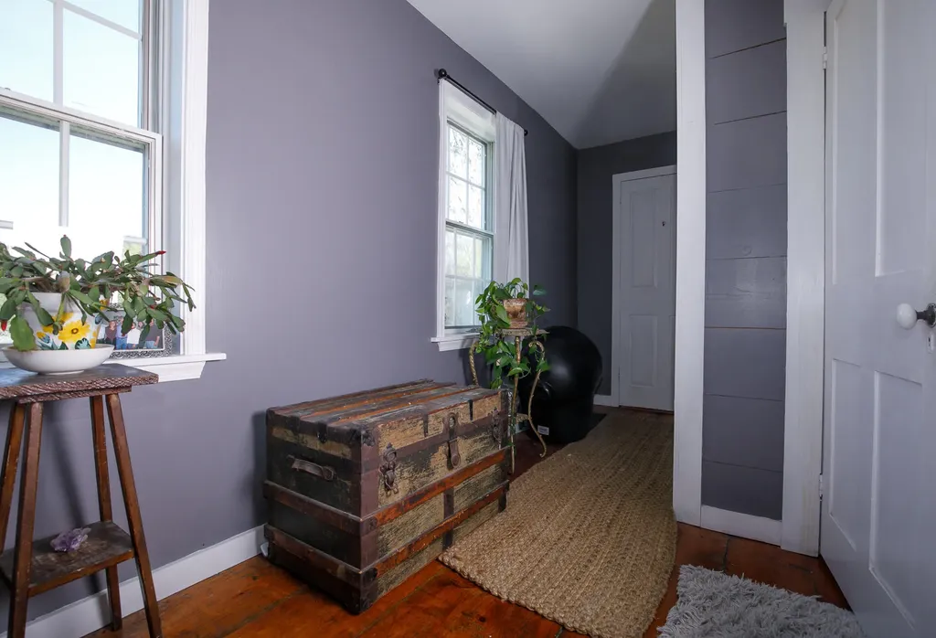 11 Old Western Avenue Winthrop ME 04364