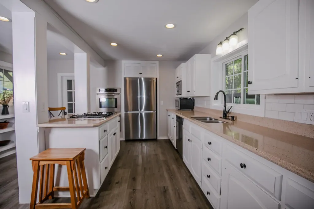 11 Old Western Avenue Winthrop ME 04364