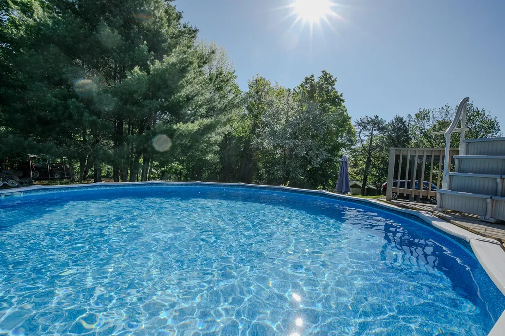 11 Old Western Avenue Winthrop ME 04364
