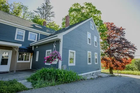 11 Old Western Avenue Winthrop ME 04364