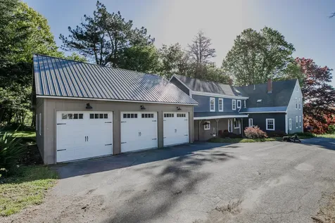 11 Old Western Avenue Winthrop ME 04364