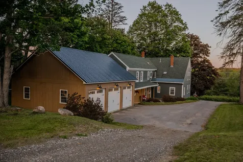 11 Old Western Avenue Winthrop ME 04364