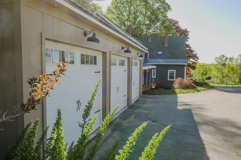 11 Old Western Avenue Winthrop ME 04364