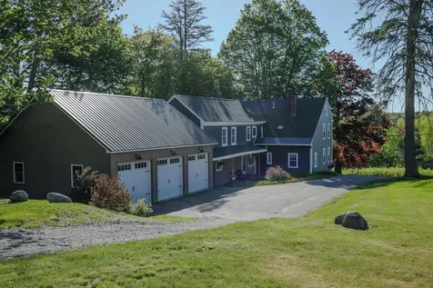 11 Old Western Avenue Winthrop ME 04364