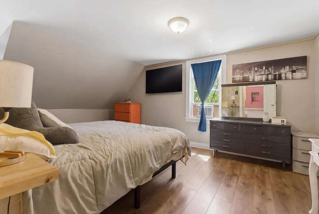 354 East Avenue Lewiston ME 04240