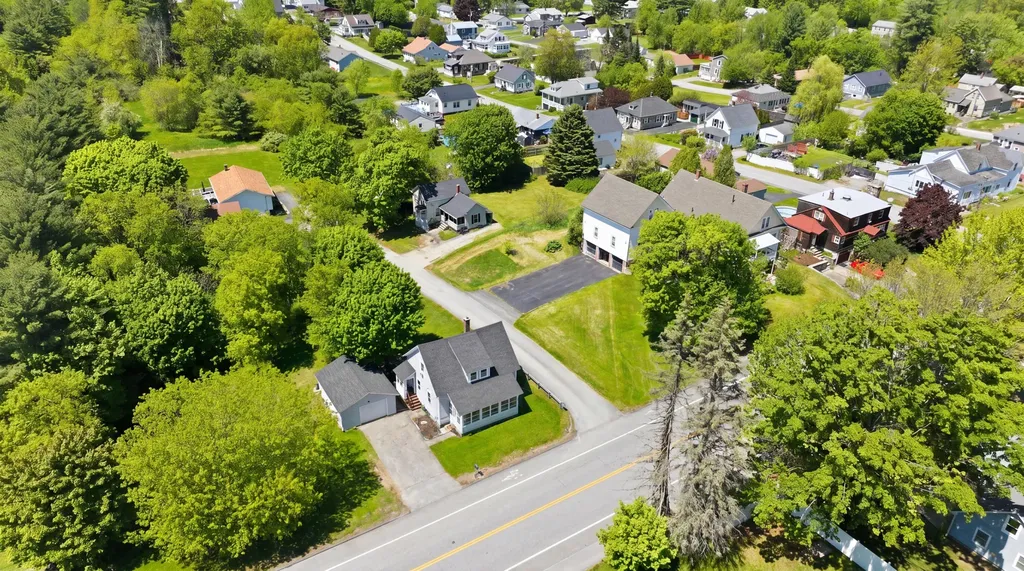 354 East Avenue Lewiston ME 04240
