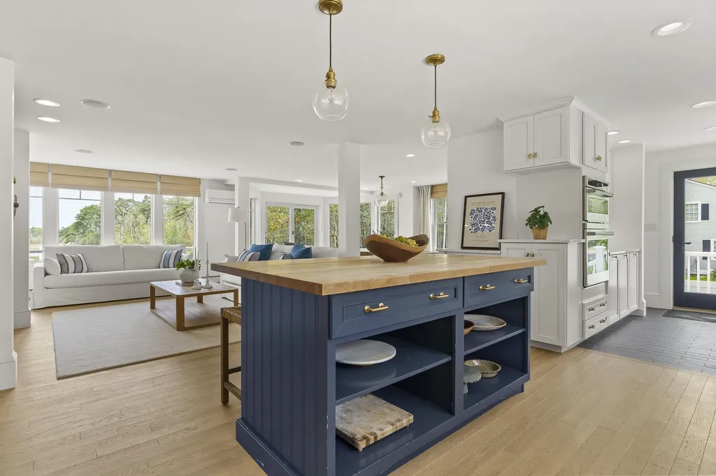 4 Robie Road Kennebunk ME 04043