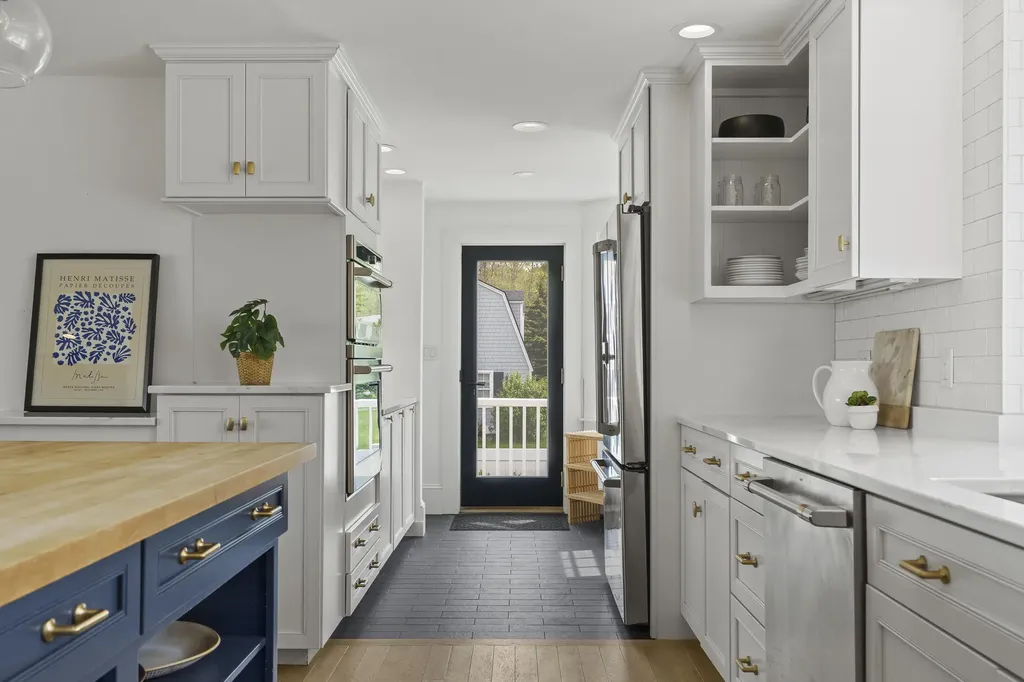 4 Robie Road Kennebunk ME 04043