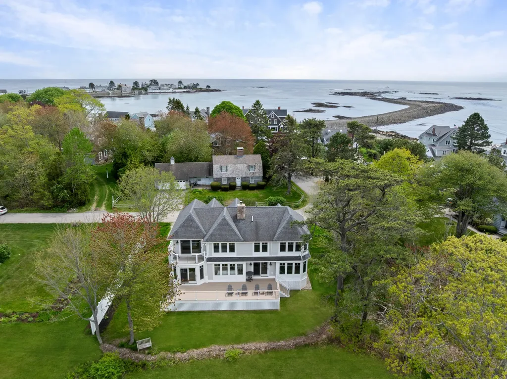4 Robie Road Kennebunk ME 04043