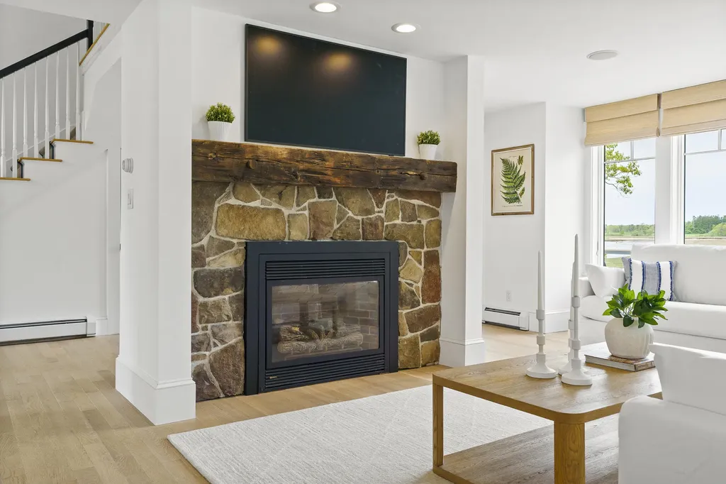 4 Robie Road Kennebunk ME 04043