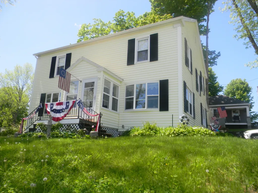 26 Mechanic Street Bucksport ME 04416