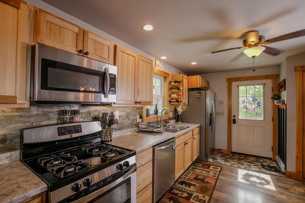 161 Rockwood Estates West Gardiner ME 04345