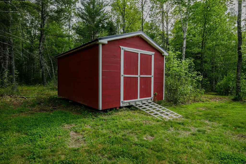 161 Rockwood Estates West Gardiner ME 04345