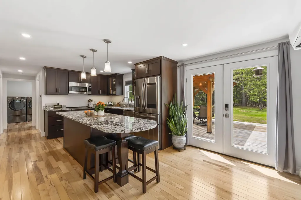 22 Woodridge Drive Standish ME 04085