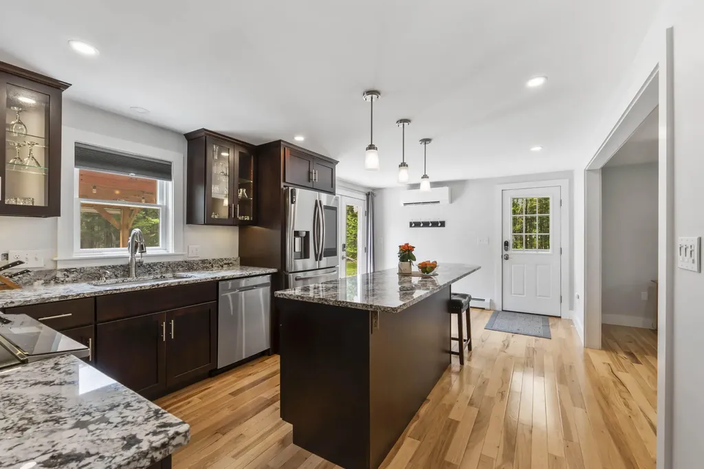 22 Woodridge Drive Standish ME 04085