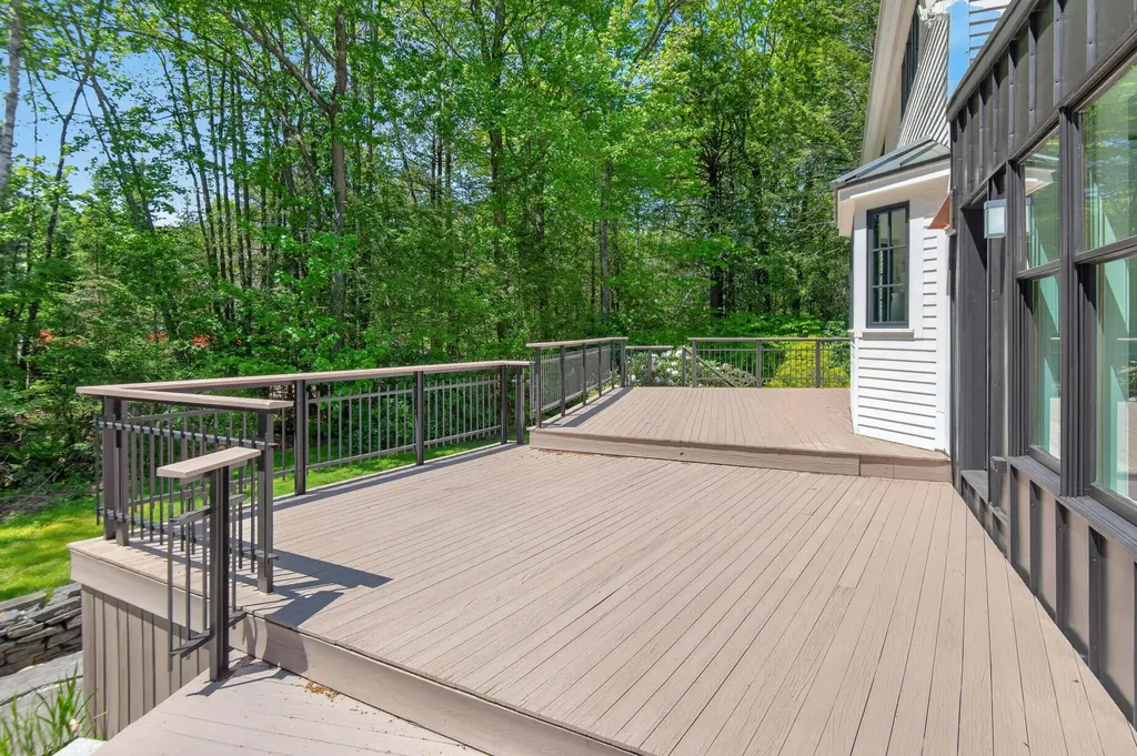 14 Pine Ridge Road Cumberland ME 04110