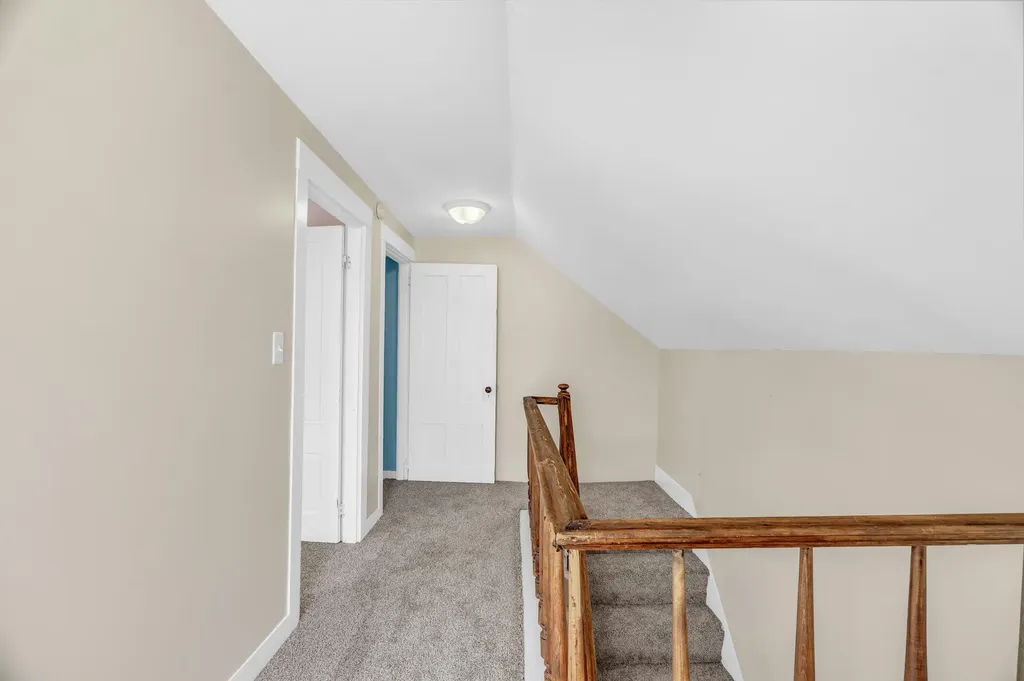 9 Fountain Street Gardiner ME 04345