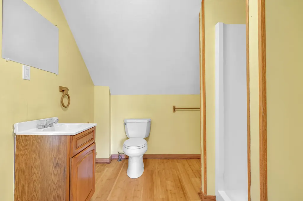 9 Fountain Street Gardiner ME 04345