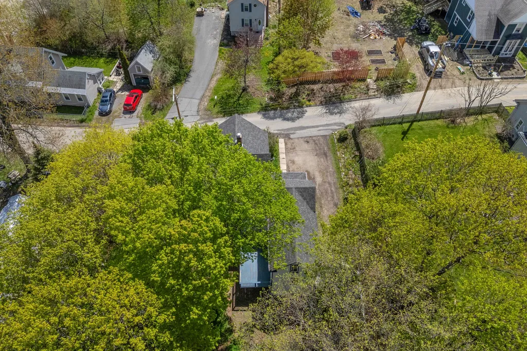9 Fountain Street Gardiner ME 04345