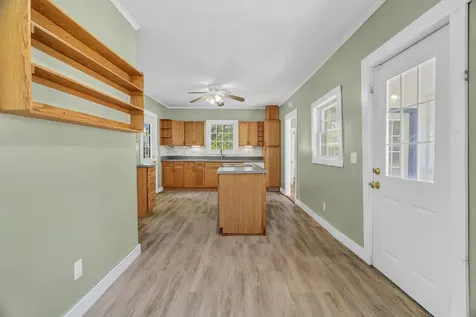 9 Fountain Street Gardiner ME 04345