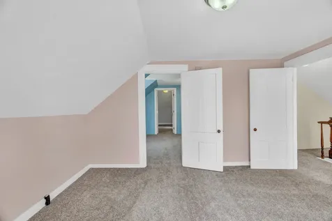 9 Fountain Street Gardiner ME 04345