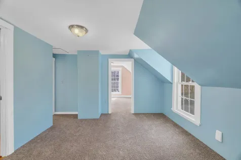 9 Fountain Street Gardiner ME 04345