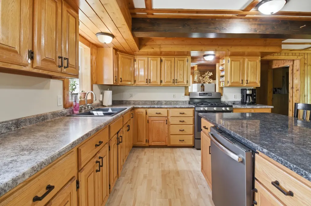 574 Canaan Road Skowhegan ME 04976