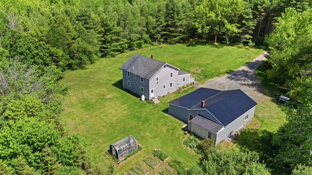 574 Canaan Road Skowhegan ME 04976
