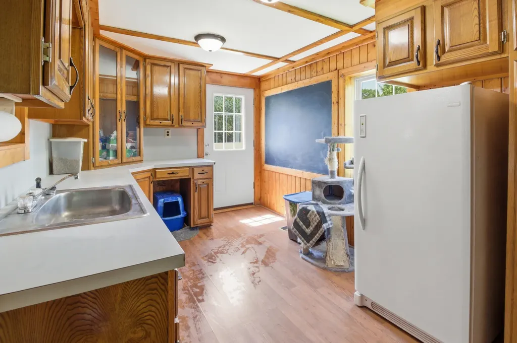 574 Canaan Road Skowhegan ME 04976