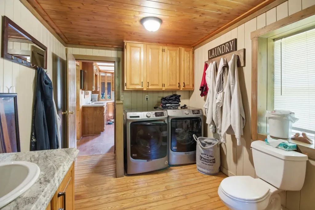 574 Canaan Road Skowhegan ME 04976