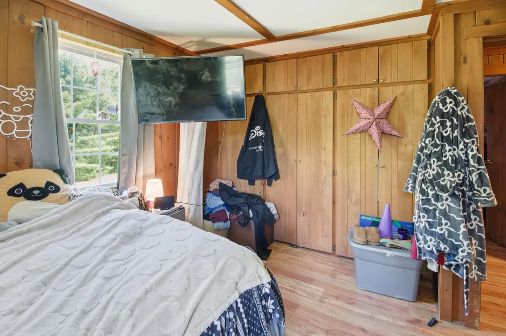 574 Canaan Road Skowhegan ME 04976