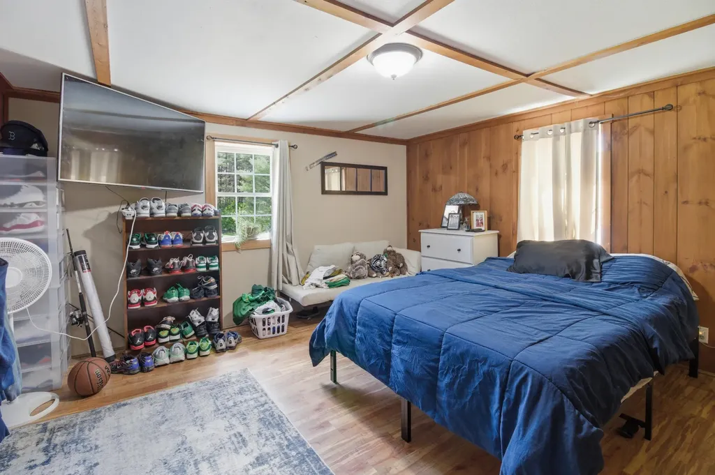 574 Canaan Road Skowhegan ME 04976