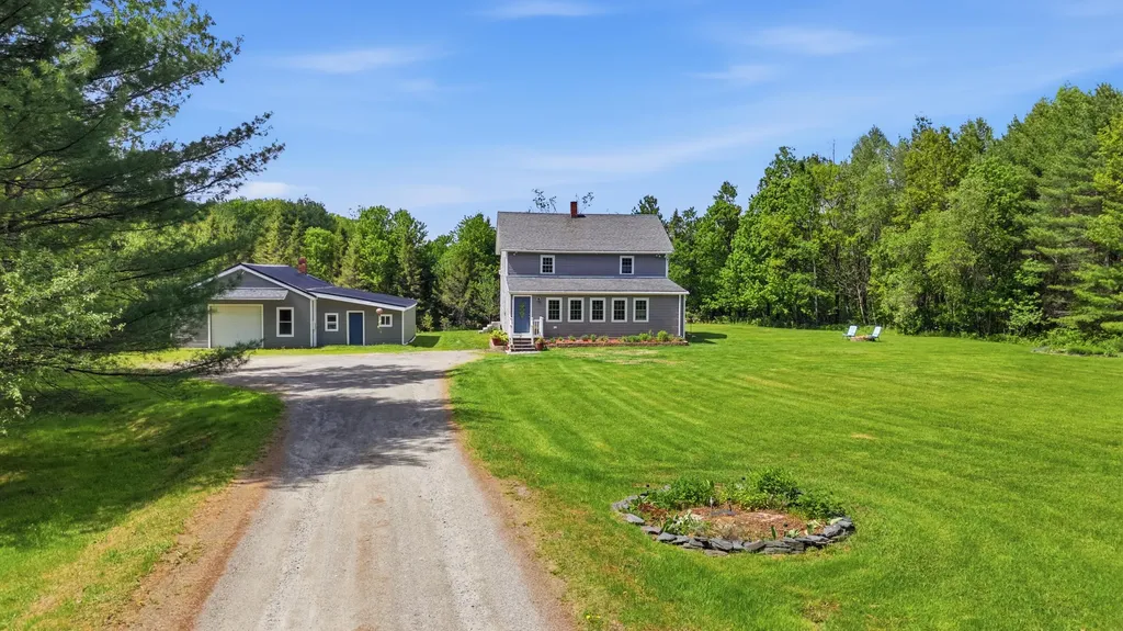 574 Canaan Road Skowhegan ME 04976