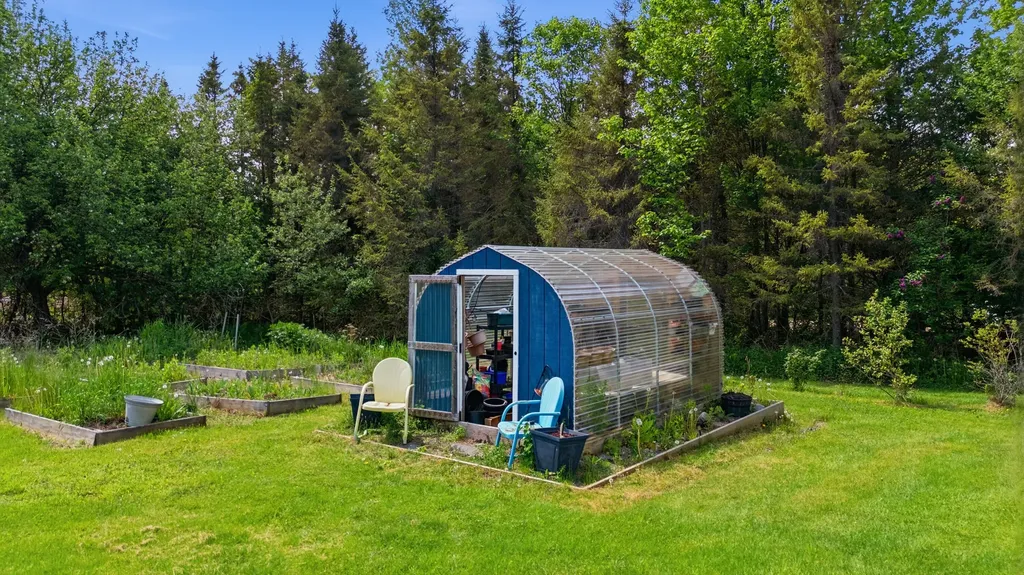 574 Canaan Road Skowhegan ME 04976