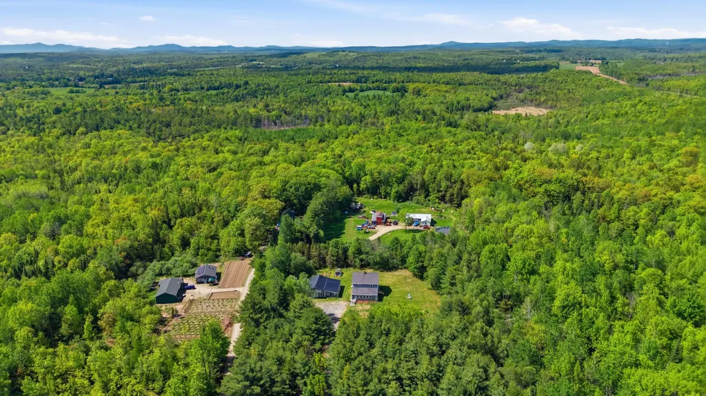574 Canaan Road Skowhegan ME 04976