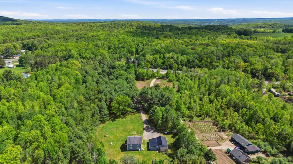 574 Canaan Road Skowhegan ME 04976