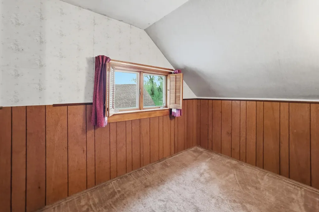 17 Georges Street Thomaston ME 04861