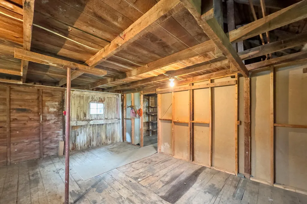 17 Georges Street Thomaston ME 04861