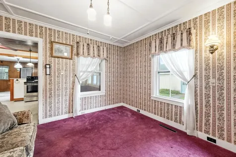 17 Georges Street Thomaston ME 04861