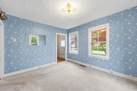 17 Georges Street Thomaston ME 04861