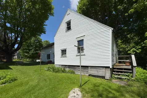 17 Georges Street Thomaston ME 04861