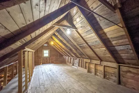 17 Georges Street Thomaston ME 04861