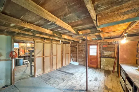 17 Georges Street Thomaston ME 04861
