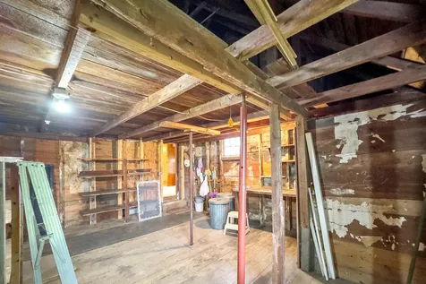 17 Georges Street Thomaston ME 04861